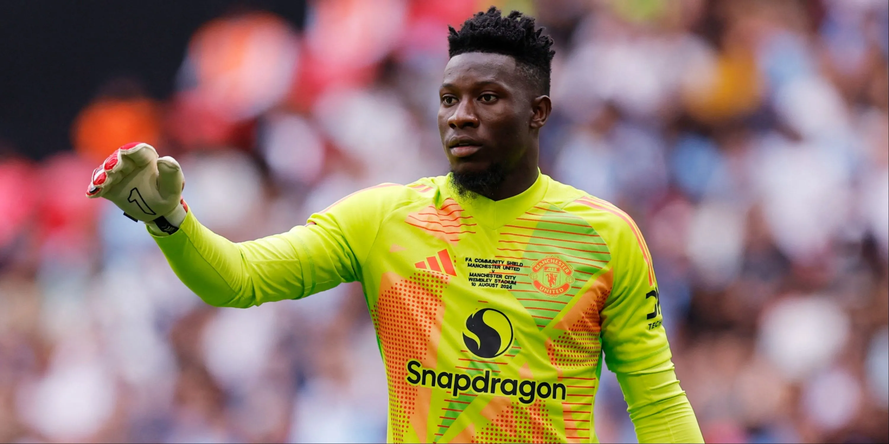 Andre Onana trong màu áo Manchester United giữa những tin đồn chuyển nhượng sang Neom