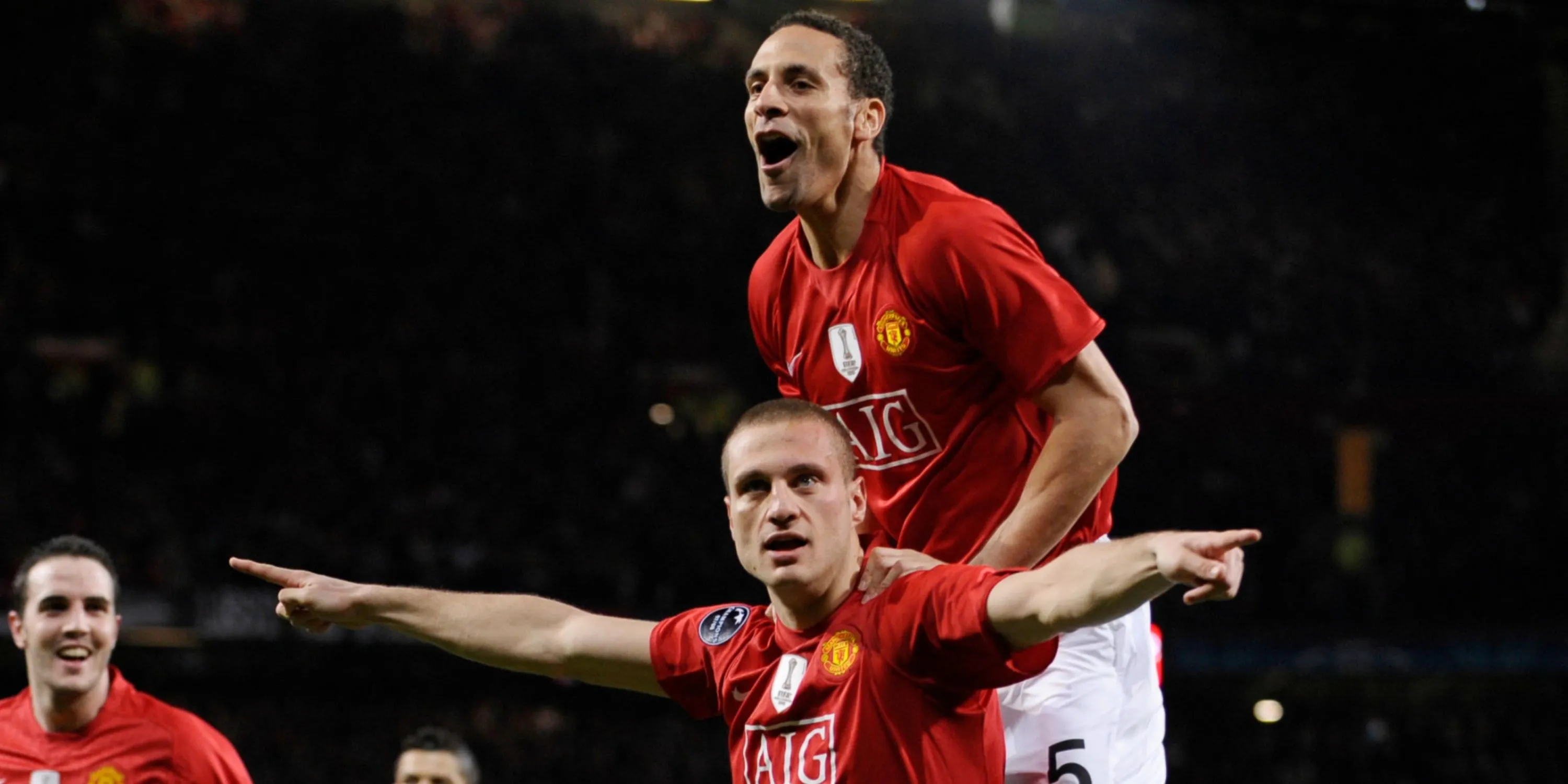 Rio Ferdinand và Virgil van Dijk tranh luận về trung vệ Ngoại hạng Anh xuất sắc nhất