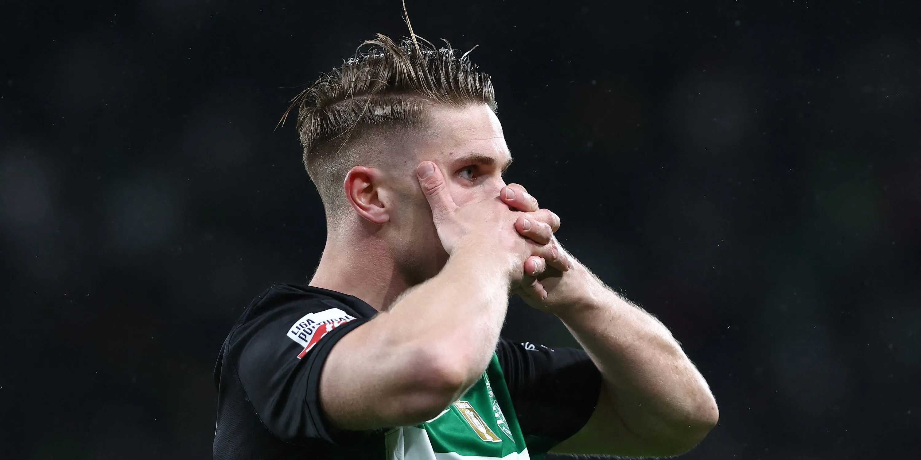 Viktor Gyokeres ăn mừng hat-trick cho Sporting CP, mục tiêu chuyển nhượng của Arsenal