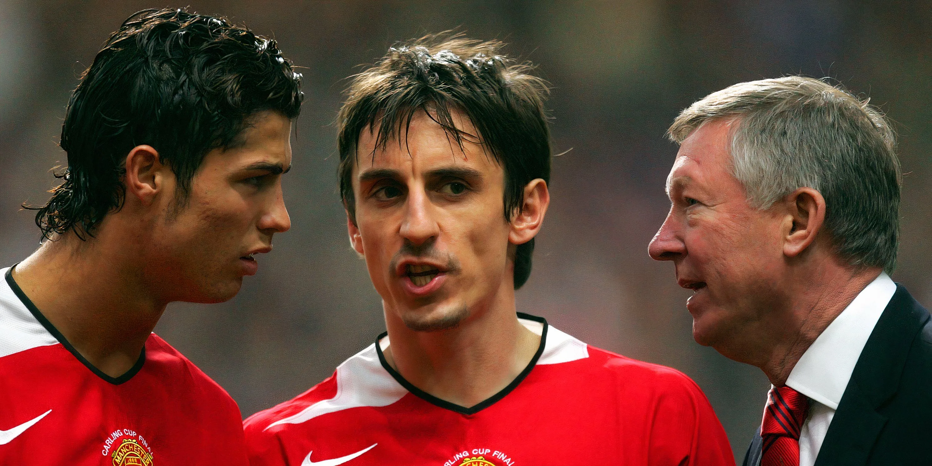 Cristiano Ronaldo, Gary Neville và Sir Alex Ferguson tại Manchester United
