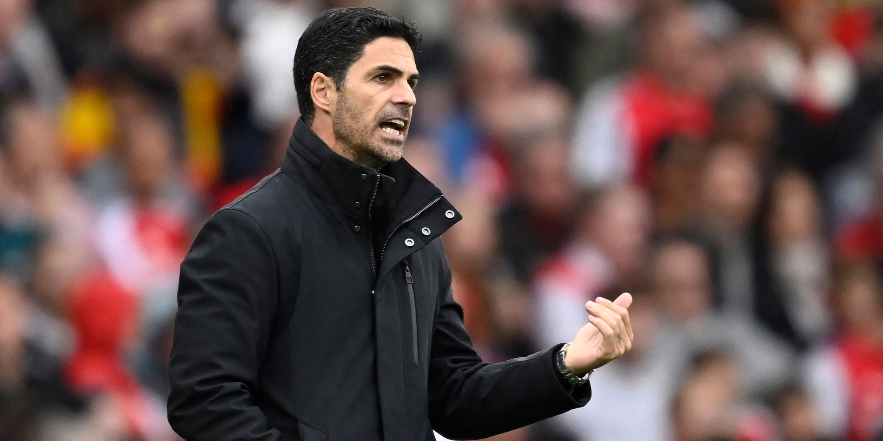 CĐV Aston Villa phẫn nộ vì Premier League đổi lịch đấu Tottenham