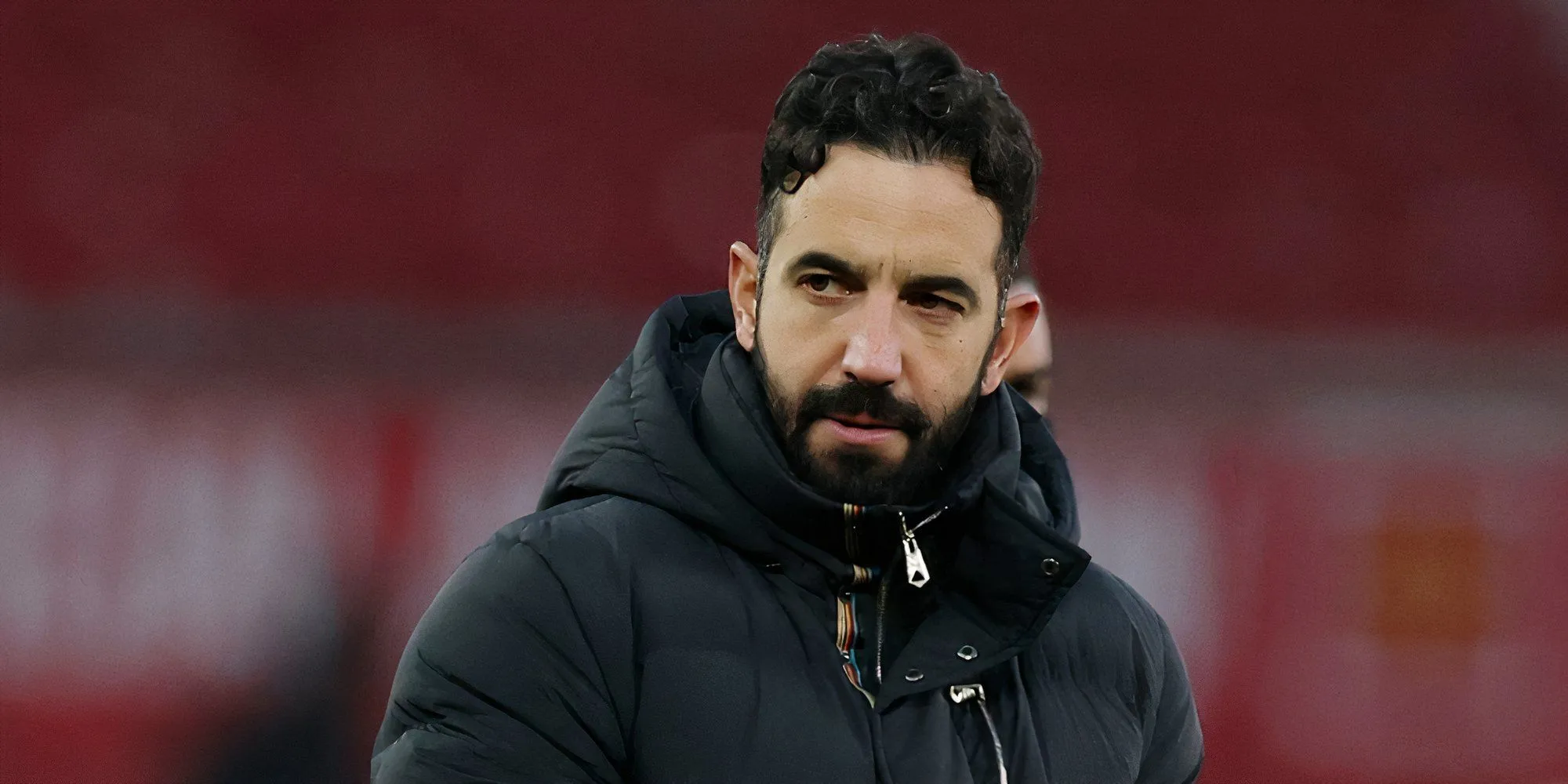 HLV Ruben Amorim của Man Utd đưa ra chỉ đạo chiến thuật