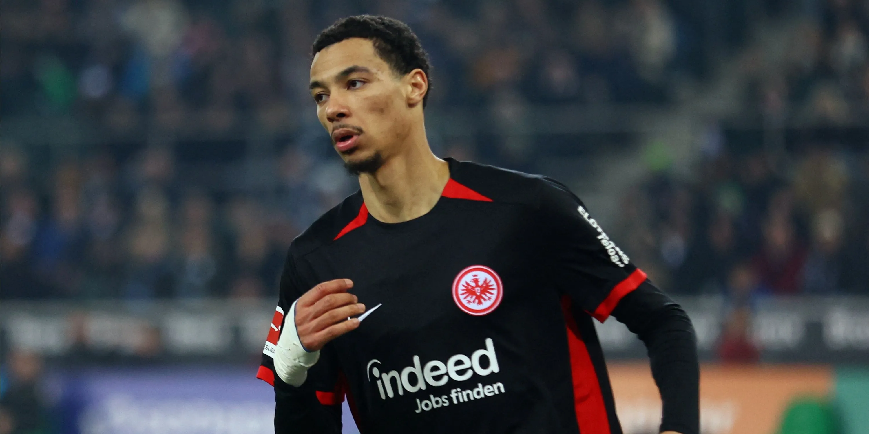 Hugo Ekitike thi đấu ấn tượng trong màu áo Eintracht Frankfurt tại Bundesliga