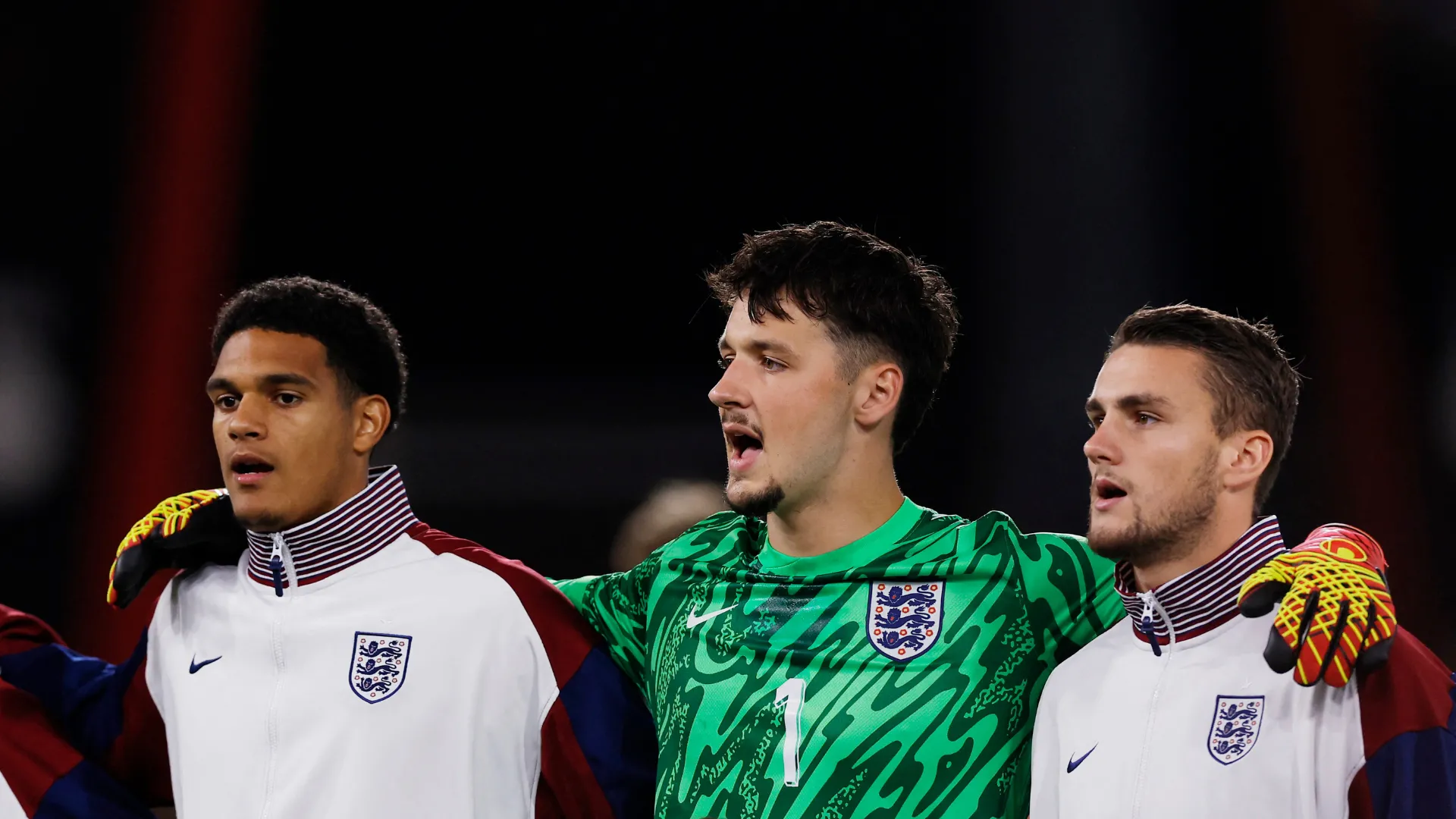 James Trafford trong màu áo đội U21 Anh sau phong độ ấn tượng
