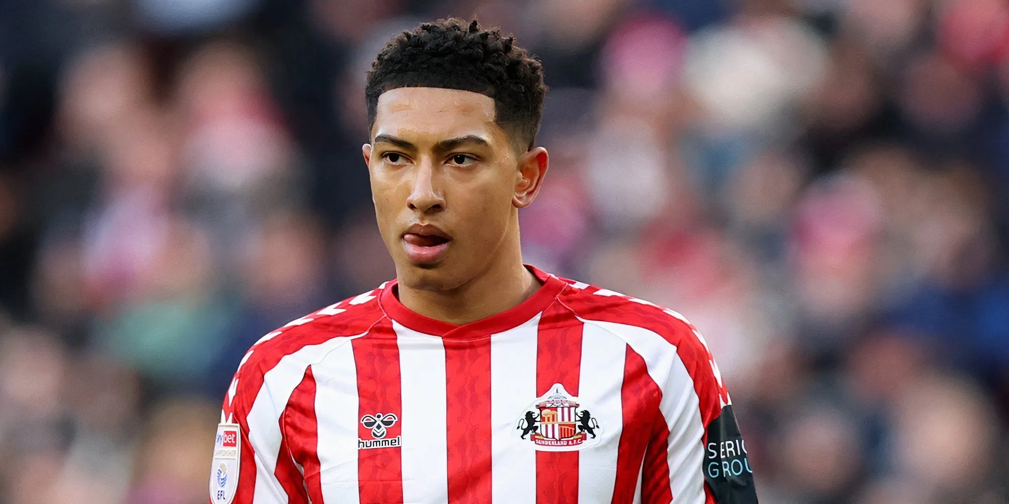 Jobe Bellingham trong màu áo Sunderland, mục tiêu chuyển nhượng của MU