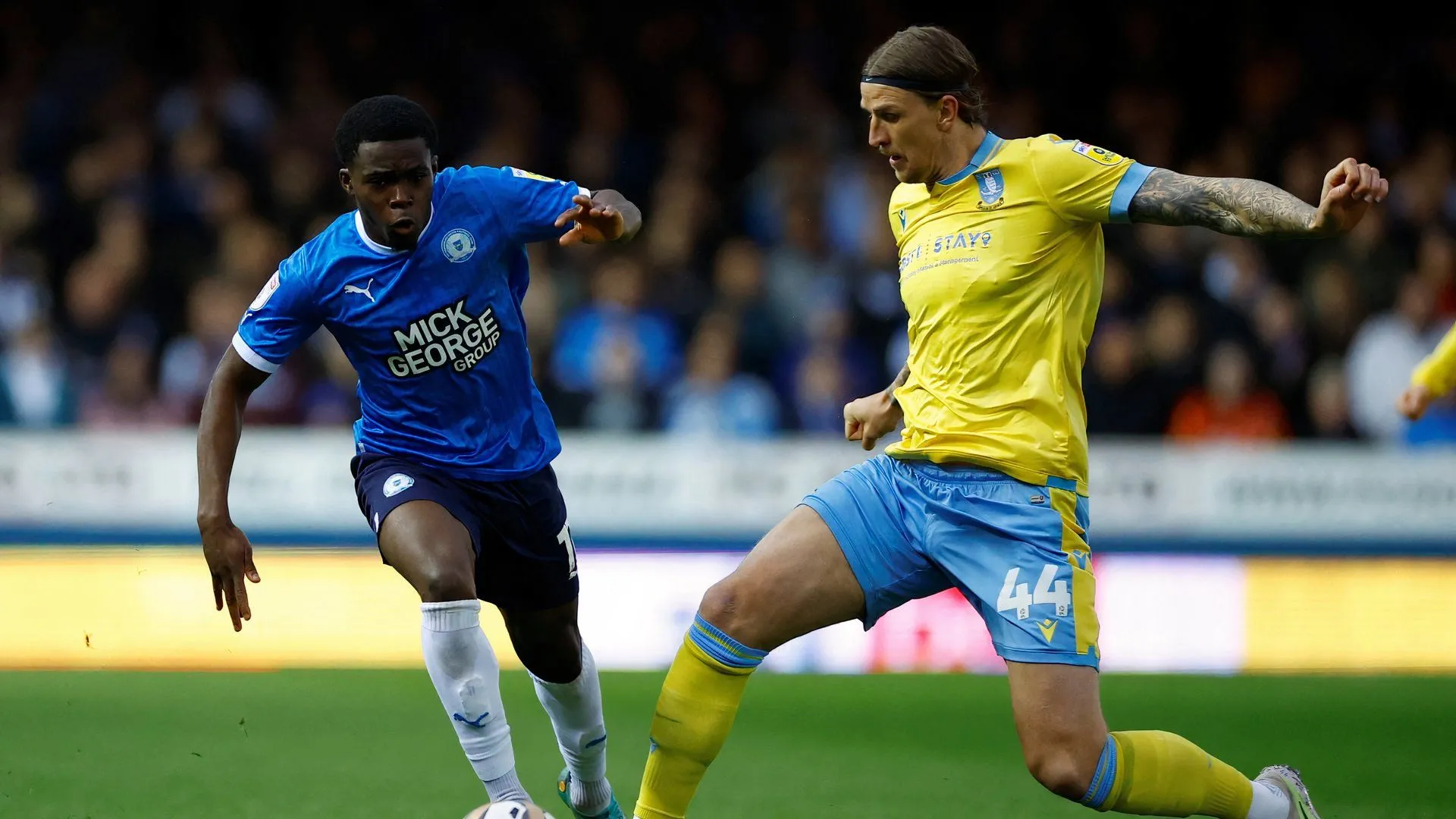 Kwame Poku thi đấu cho Peterborough United
