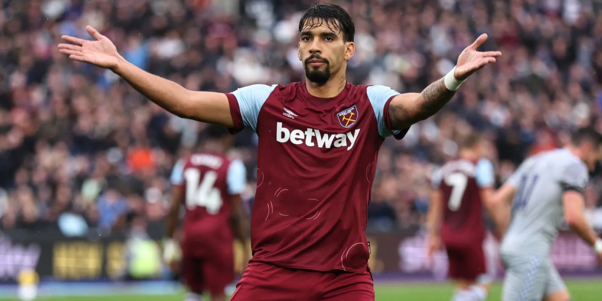 Lucas Paqueta thể hiện cảm xúc trong màu áo West Ham United