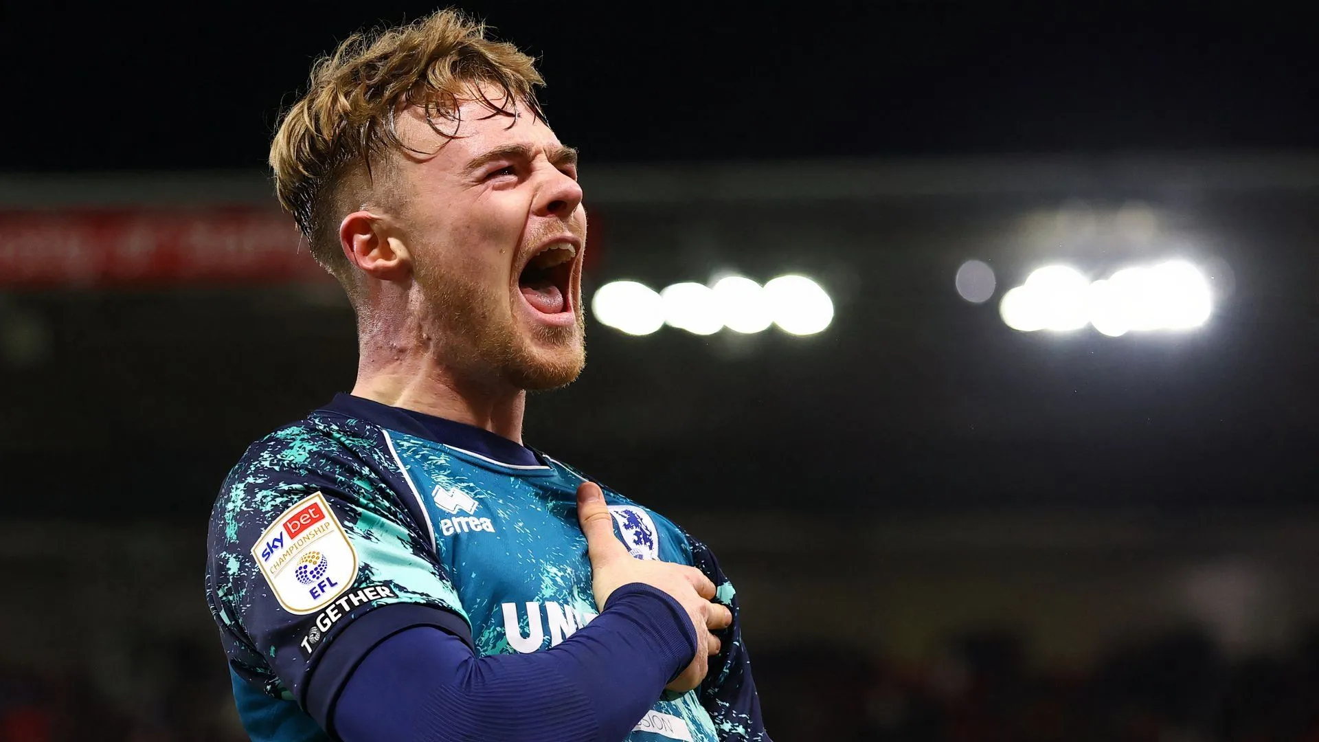 Tommy Conway ăn mừng bàn thắng trong màu áo Middlesbrough mùa giải 2023-2024