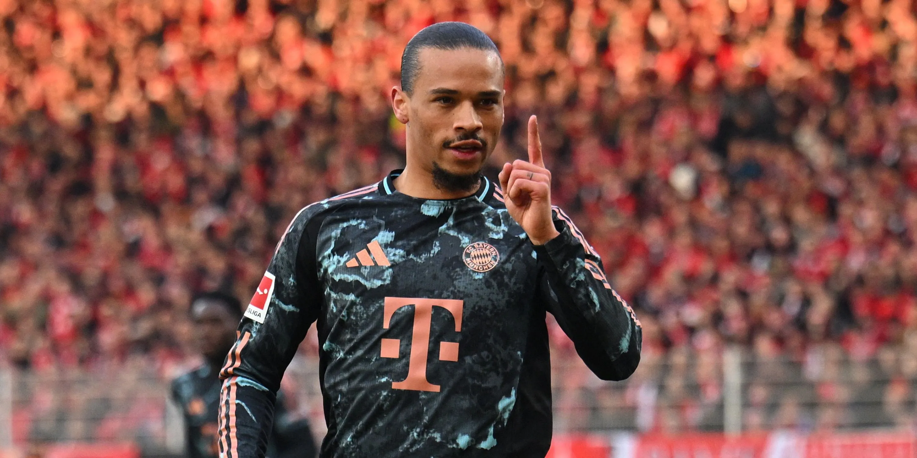 Leroy Sané trong màu áo Arsenal tại Premier League