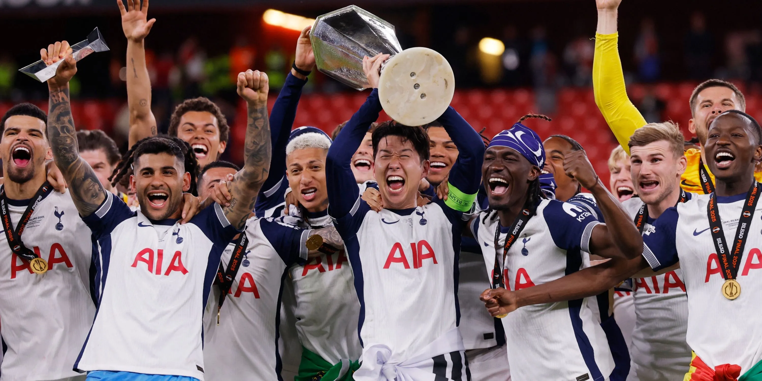 Chuyển Nhượng Tottenham: Sané “Nghiêng Về Spurs” Nhờ Tấm Vé Champions League?