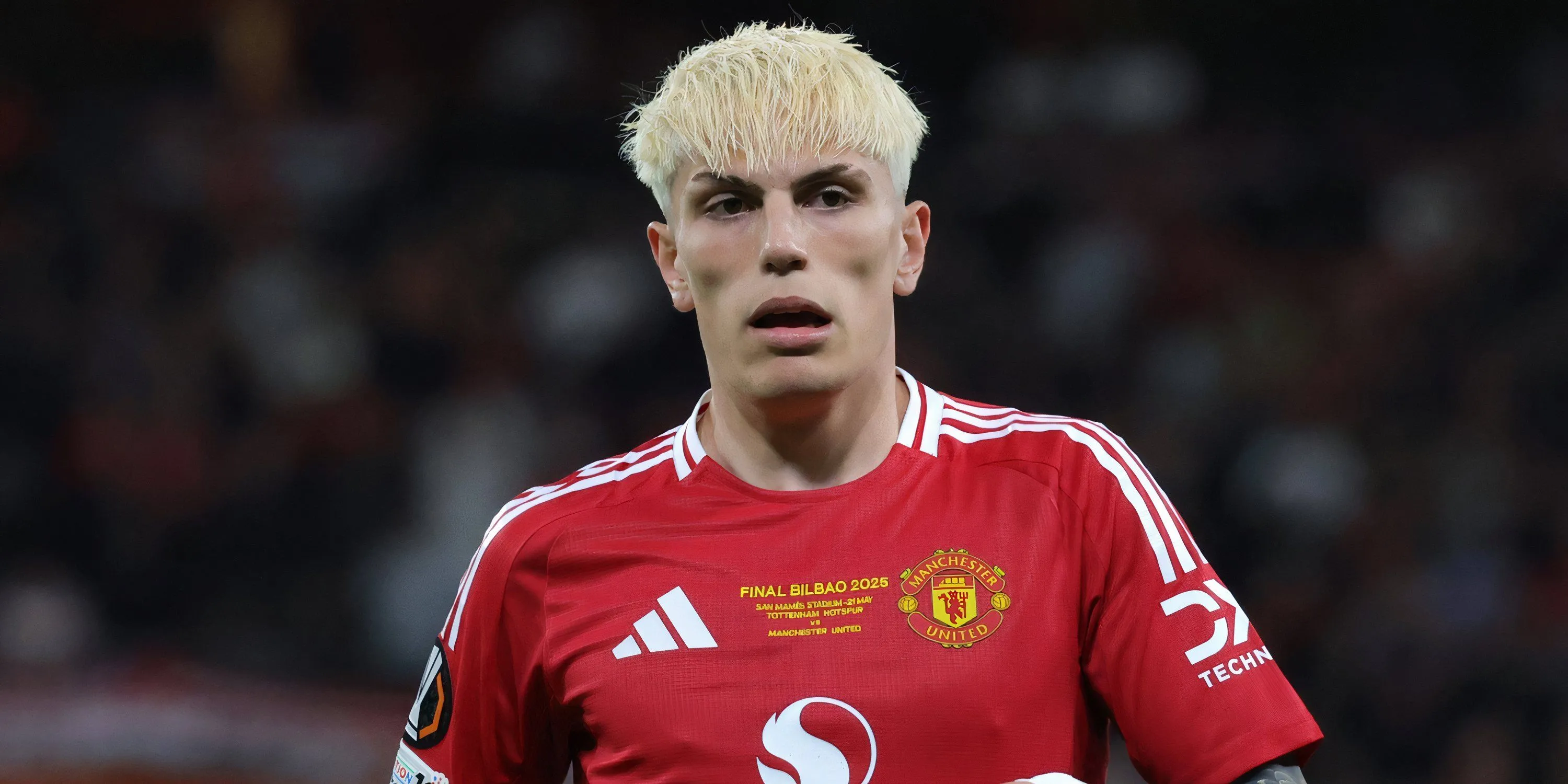 Alejandro Garnacho trong màu áo Manchester United, một trong những cầu thủ trẻ đứng trước nguy cơ xuống đội U21