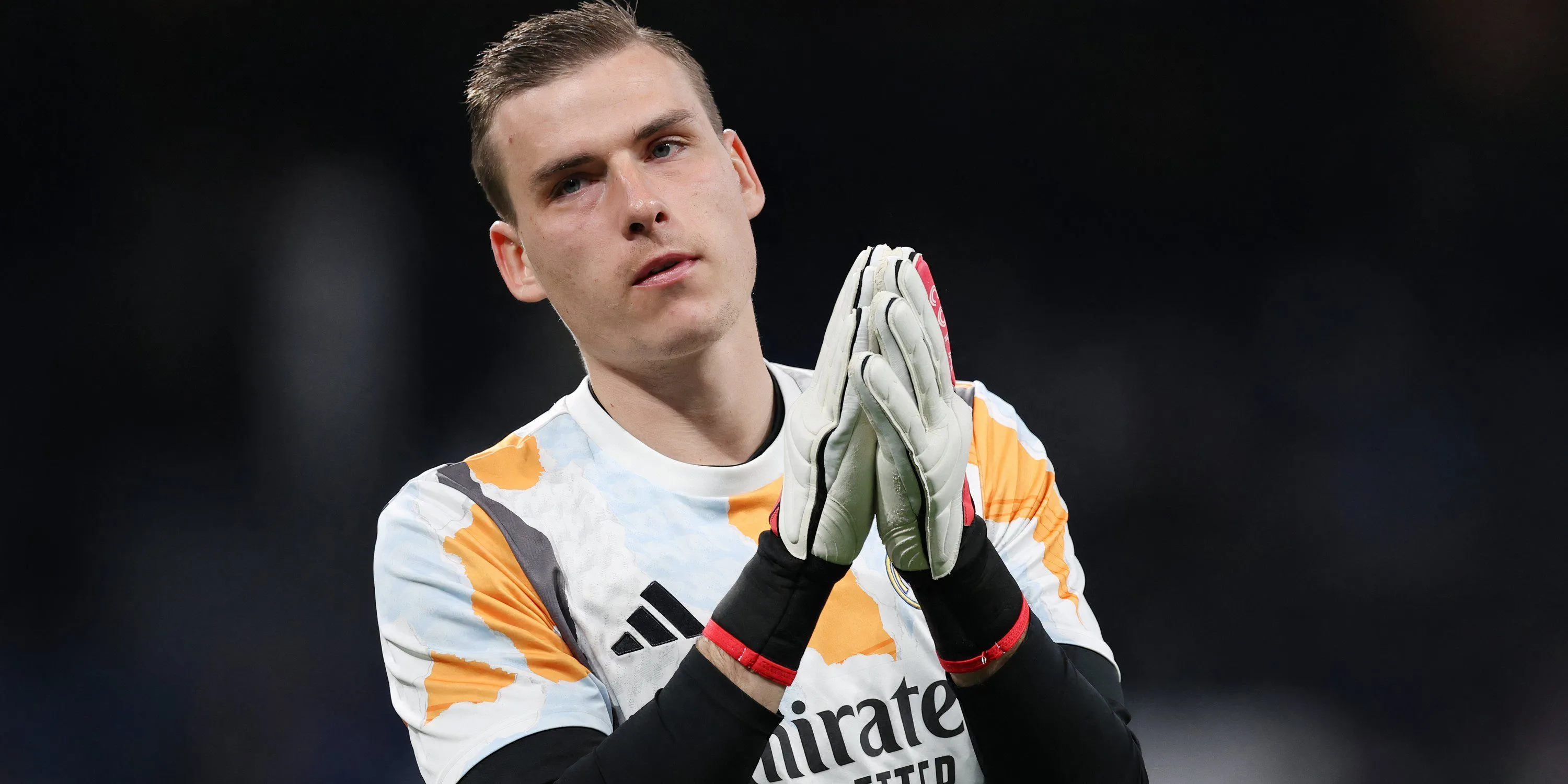 Liverpool Ra Mắt Áo Đấu Adidas Mới Cùng Số Áo Tân Binh Mùa Giải 2025/26