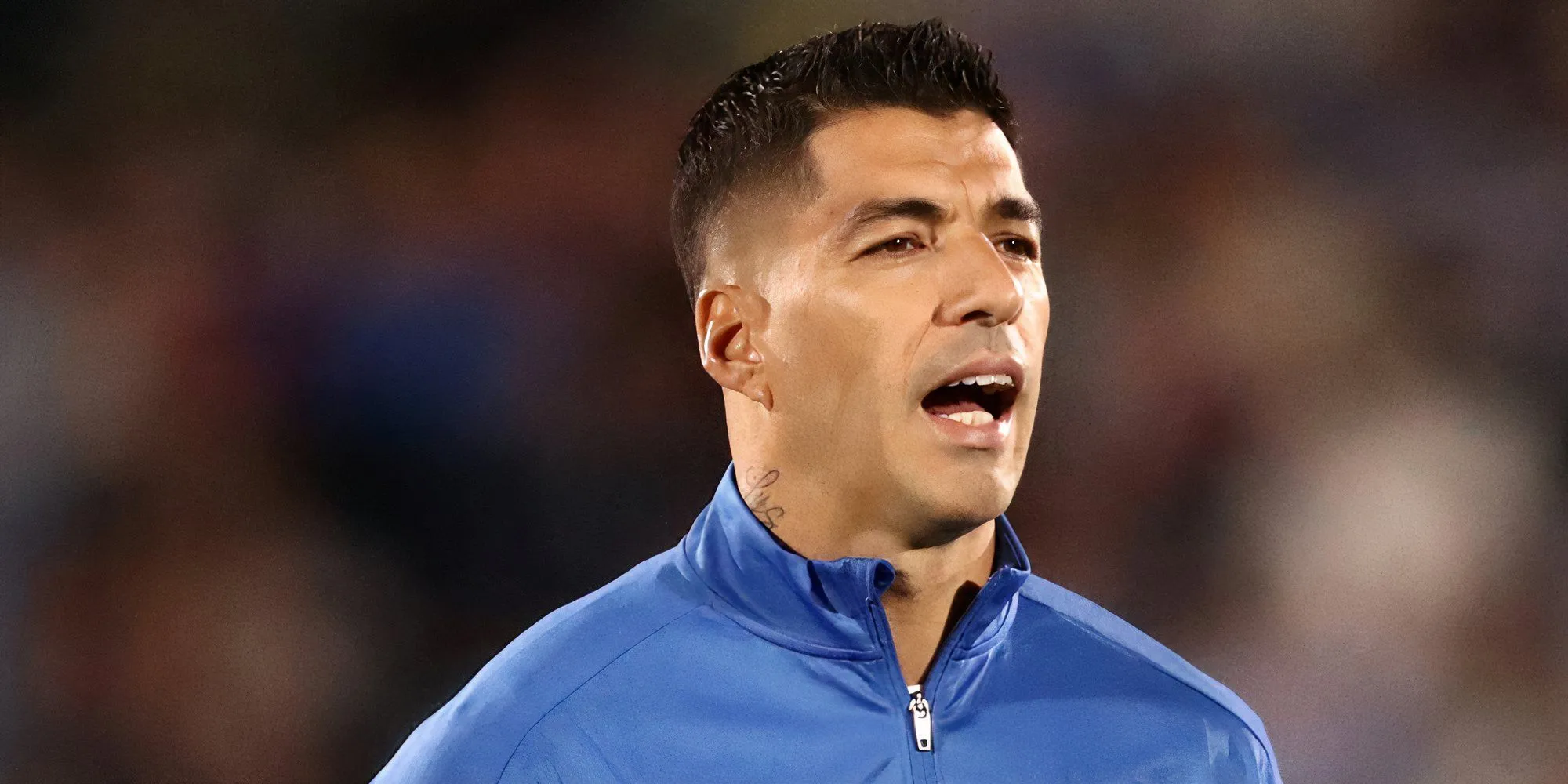 Luis Suarez trong màu áo đội tuyển Uruguay, một tiền đạo lừng danh có sức hút trên mạng xã hội Instagram.