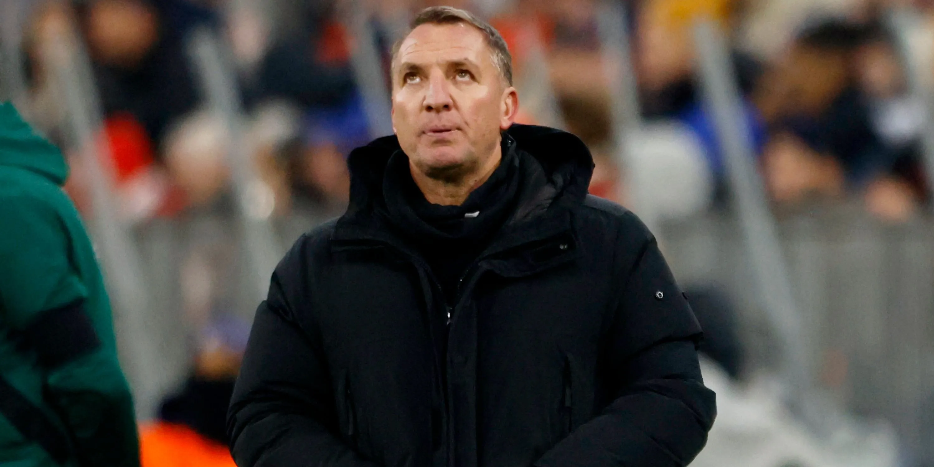 HLV Brendan Rodgers của Celtic cần đưa ra quyết định thay đổi nhân sự sau trận đấu mở màn