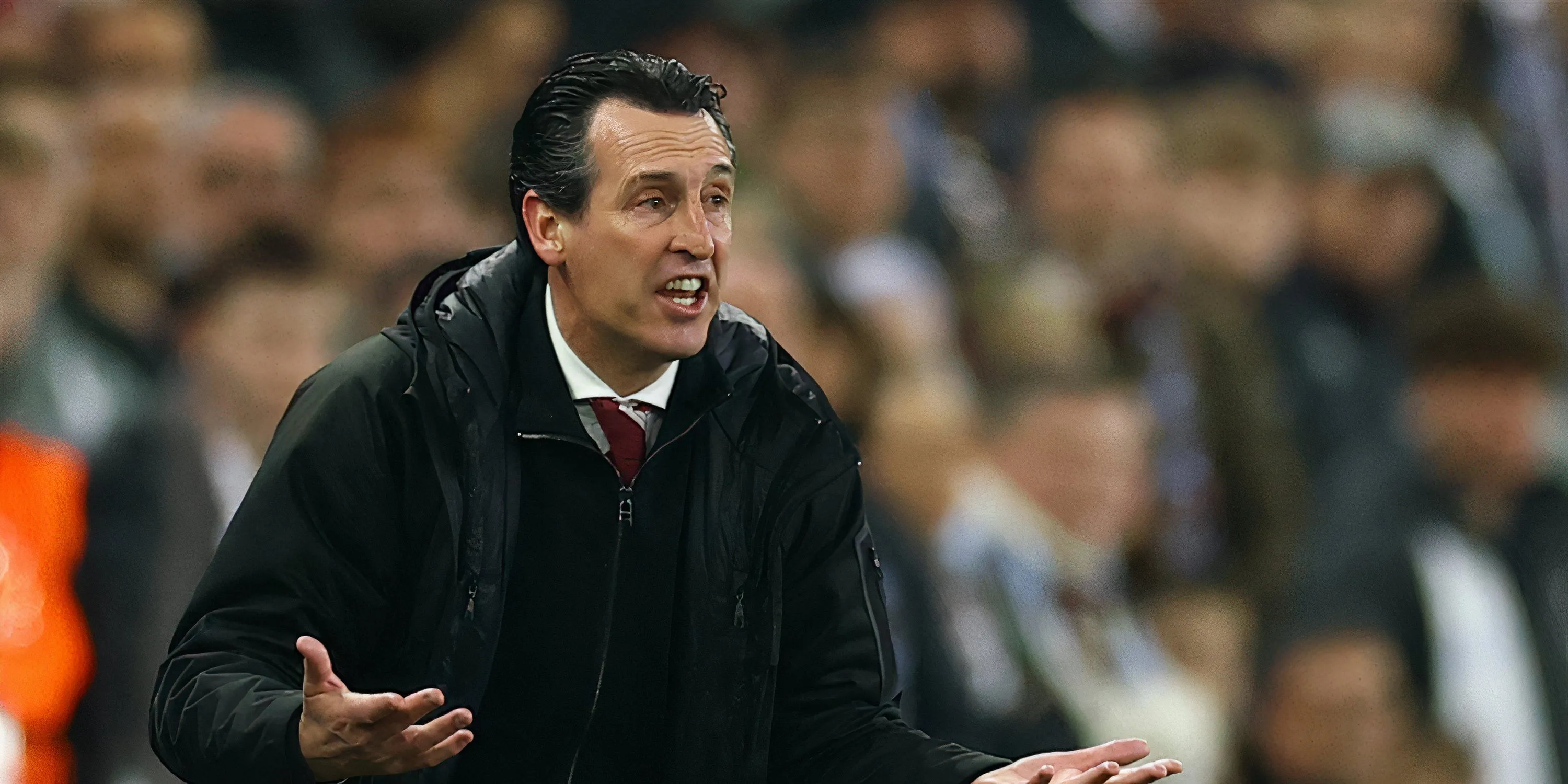 Huấn luyện viên Unai Emery của Aston Villa tìm kiếm tăng cường hàng công