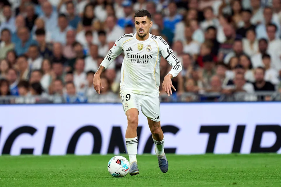 Ceballos Phê Bình Trận Đấu Villarreal-Barcelona Tại Miami
