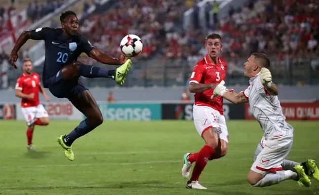 Danny Welbeck khoác áo Tam Sư tại World Cup 2018, minh họa kinh nghiệm quốc tế có thể hữu dụng cho đội tuyển Anh.