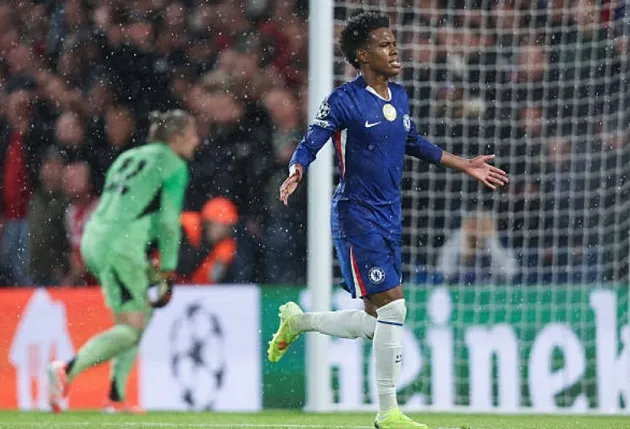 Estevao Willian phát triển tốc độ và kỹ thuật chơi cánh dưới thời Maresca tại Chelsea