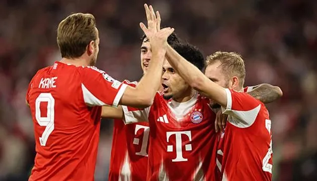 Harry Kane cùng các đồng đội Bayern Munich trong buổi tập, biểu hiện phong độ và sức mạnh tấn công của Hùm xám