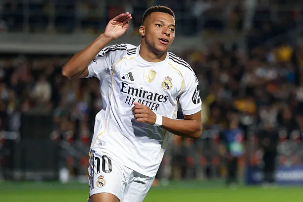 Mbappé bùng nổ tại sân Bernabéu với phong độ săn bàn ấn tượng cho Real Madrid